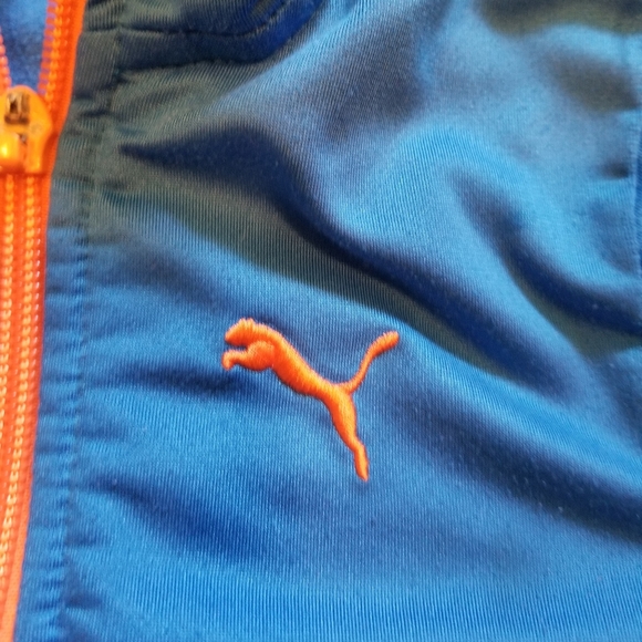 PUMA Track Jacket in GUC (Size 2) - Picture 8 of 8